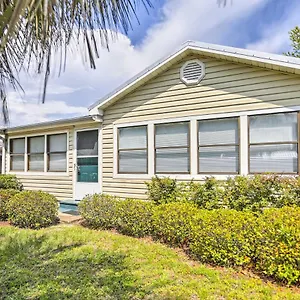 Charming Panama With Deck 1 Block To Beach Panama City Beach